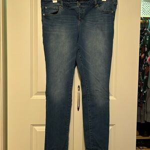 Torrid boyfriend Jeans 16R